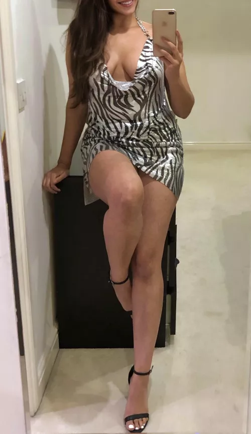 The prettiest dresses are worn to be taken off...🫦