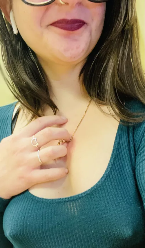 This wasn’t a problem until a particular person walked into my office 🤦🏻‍♀️ will I ever just stop wearing this top to work? (Probably not)