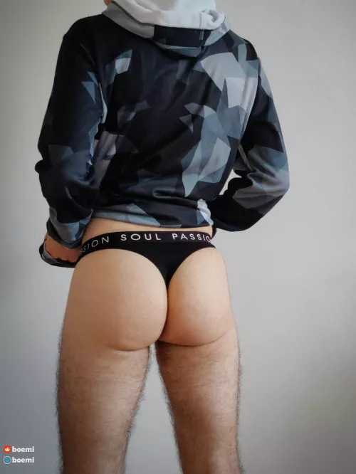 Thongs are underrated for men 😜