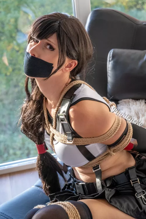 Tifa wasn't ready for this fight [OC]