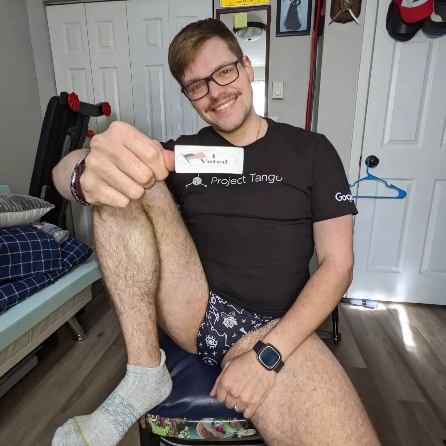 US folks, don't forget to vote 💙🗳️