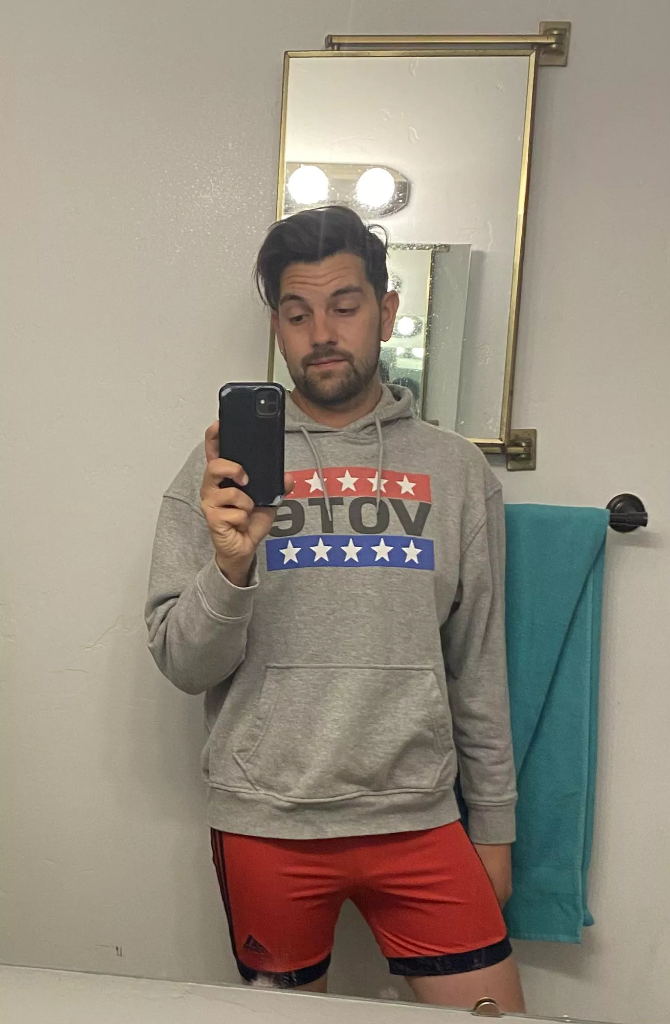 Voting is sexy! American bros ⬆️ if you voted or are going to today.