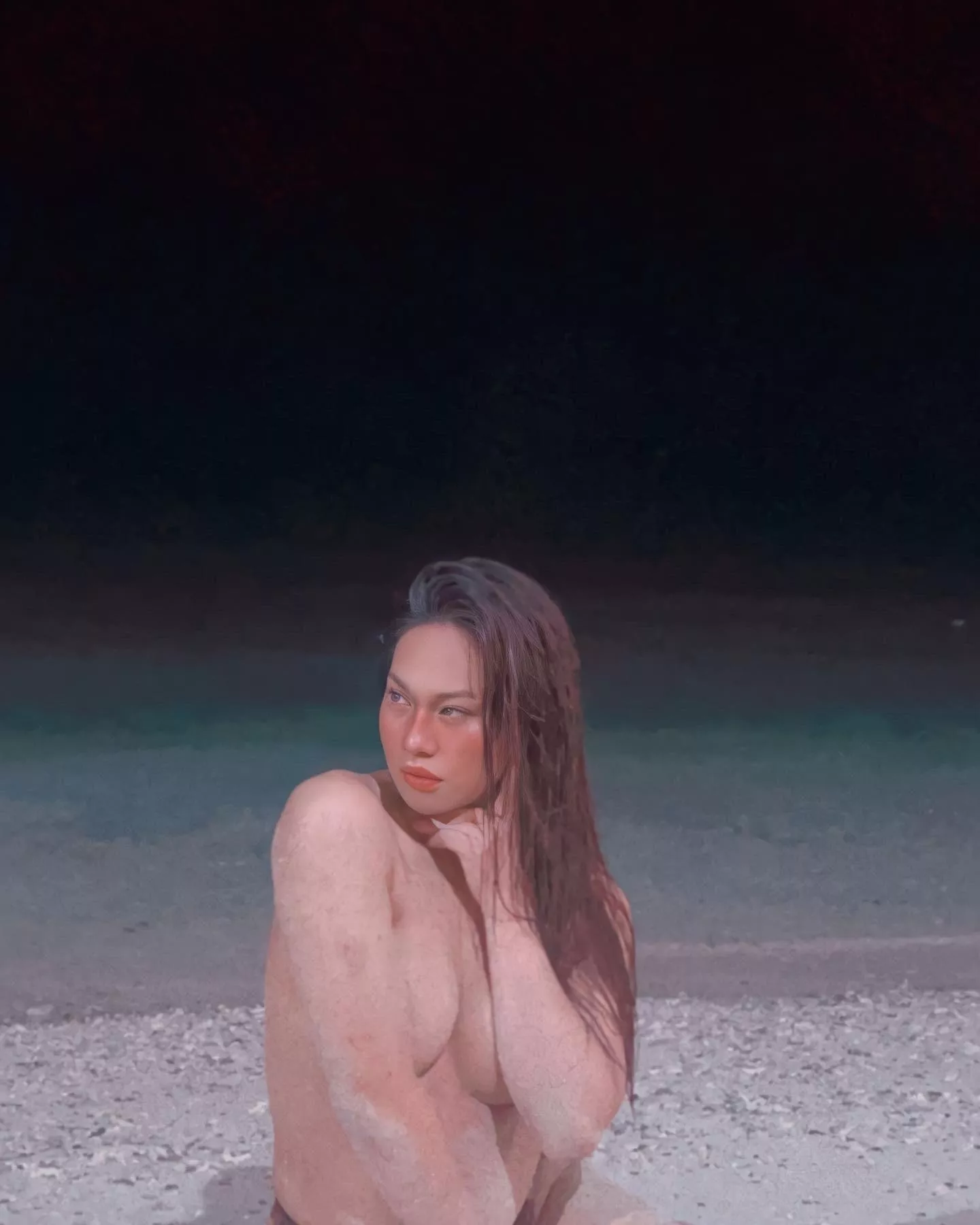 wanna get drunk in the sand with me?