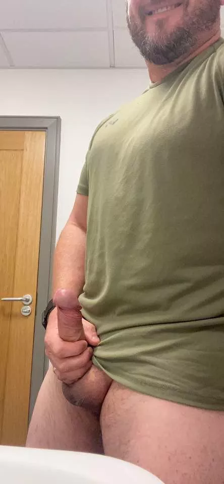 [51] Just another frustrating Wednesday. Daddy needs a soft female mouth to make it a nice day