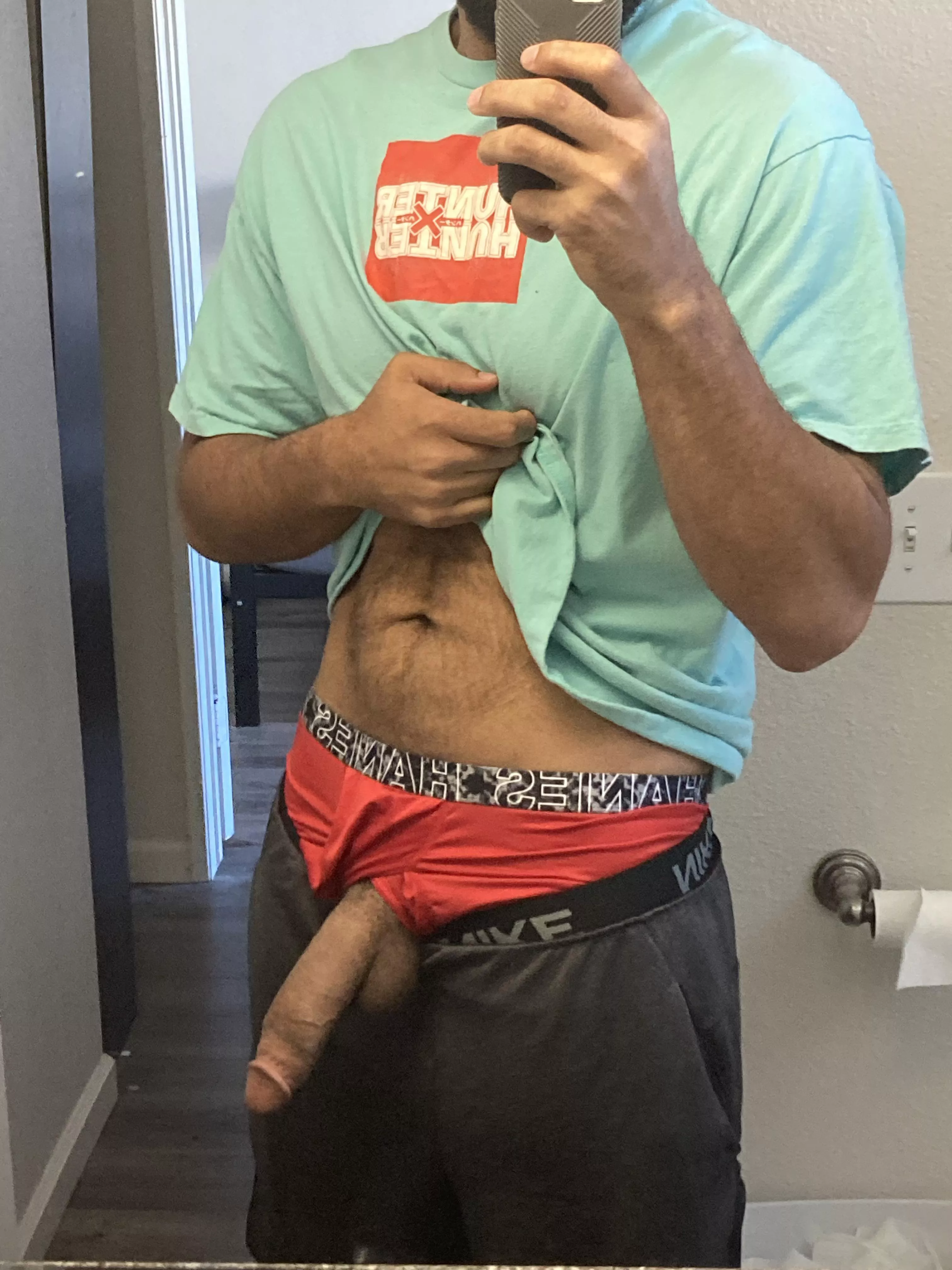 Any fellow hunters😜