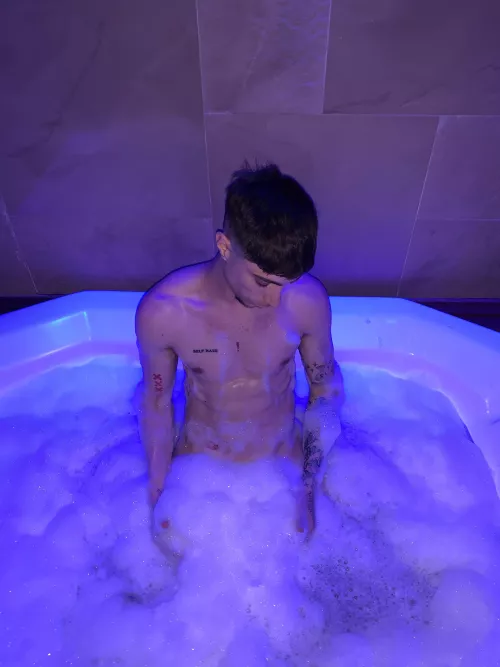 arrow up if I am very hot... (22)