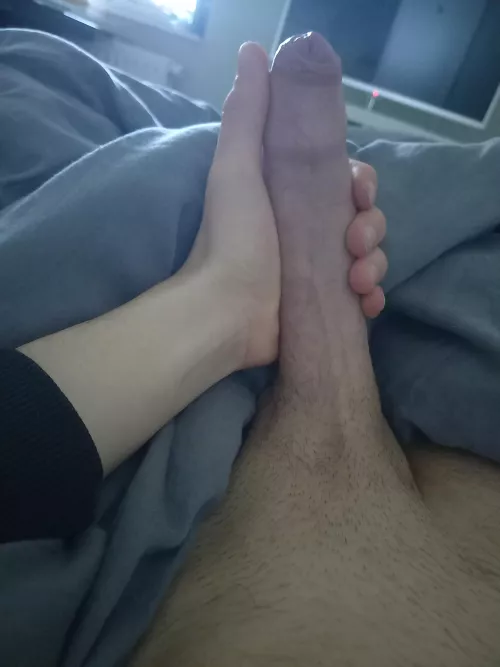 Come sit on my lap already