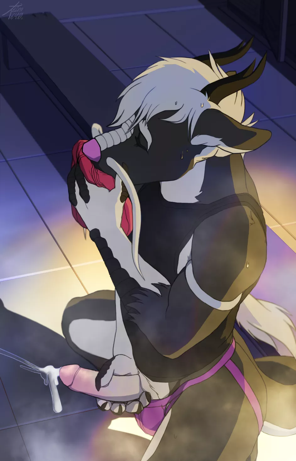 Enjoying that delicious musk (tim640)