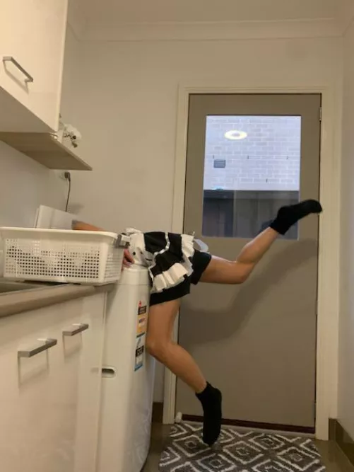 guys help, im stuck >///~//<