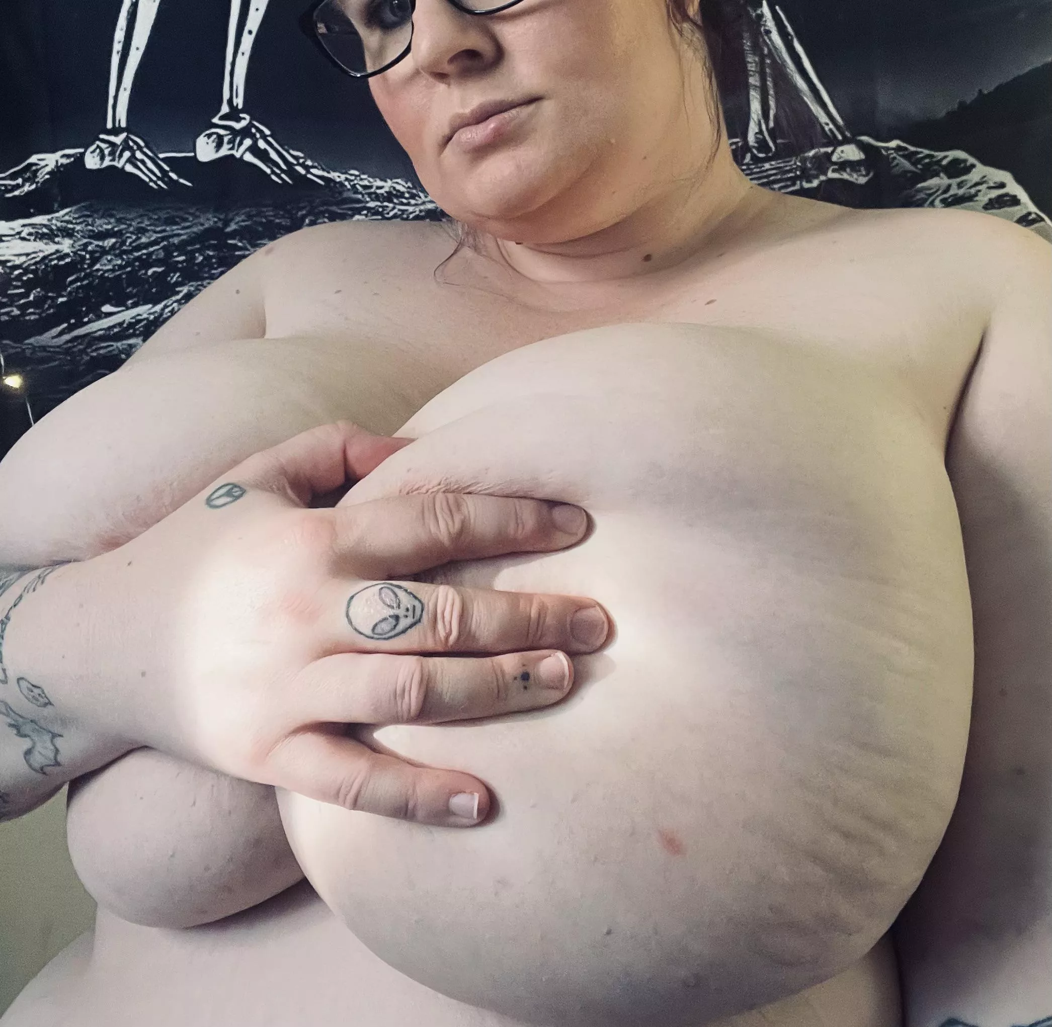 Happy Hump Day💋Let’s make the most of it😈