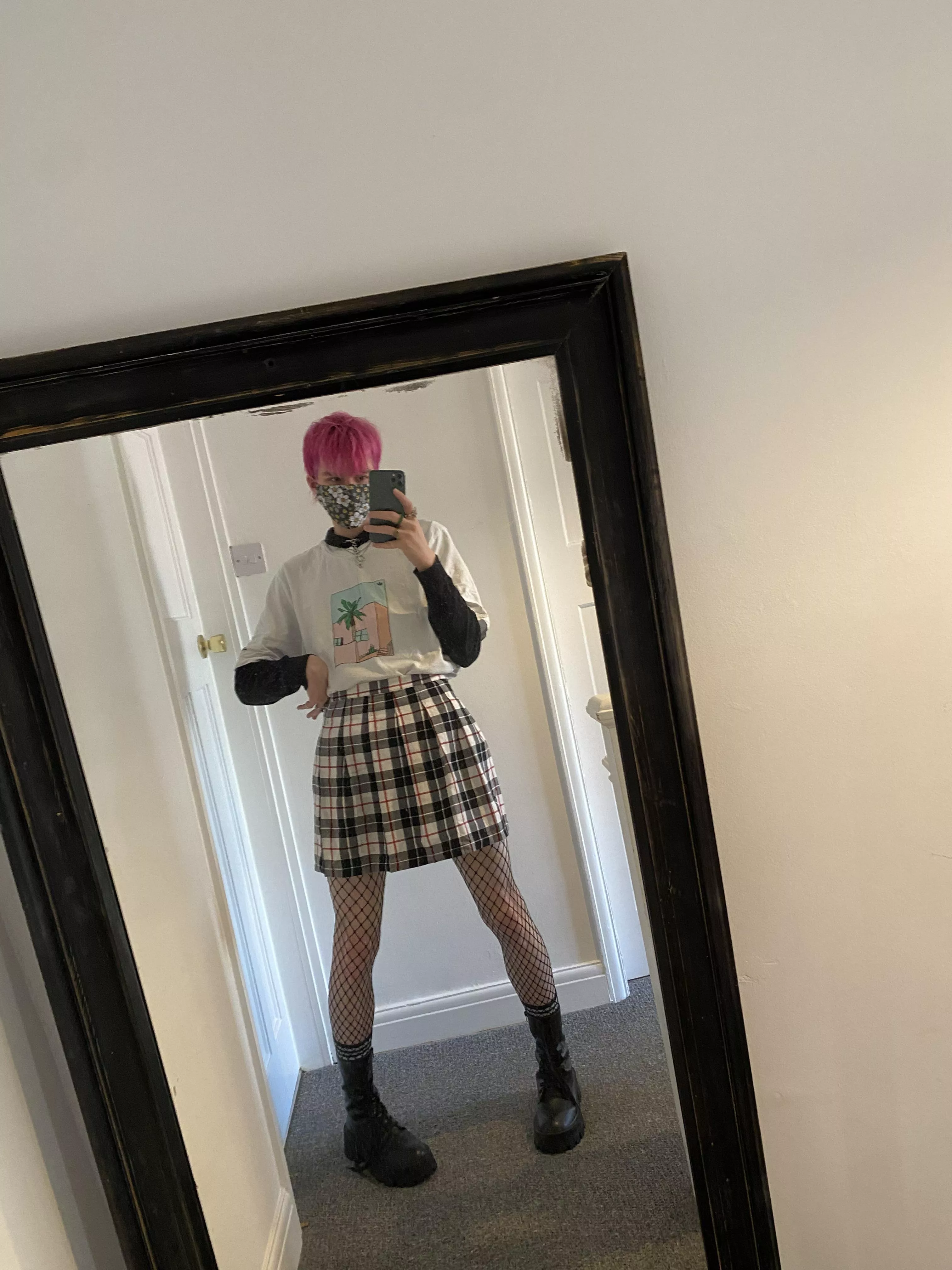 hey pretty boys and girls 💖