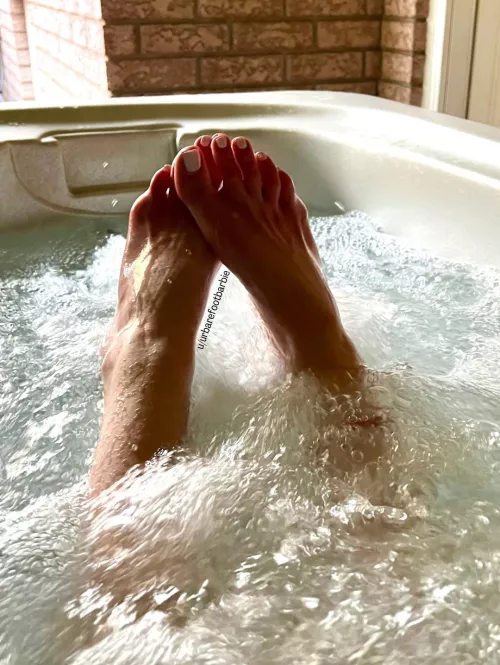 How long would you hold your breath if I let you suck my toes underwater?