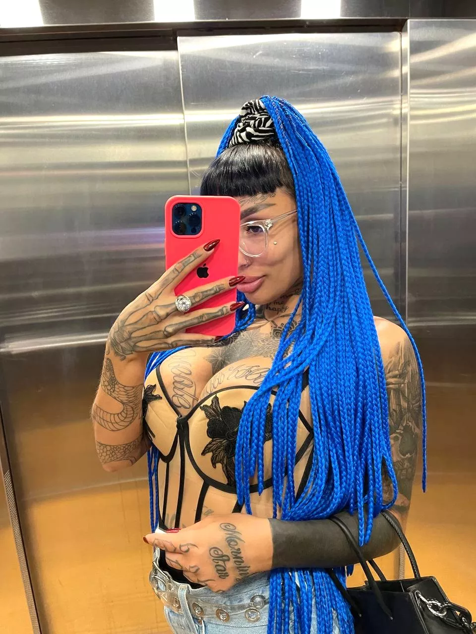 I know that you wanted to breed a Busty Girl