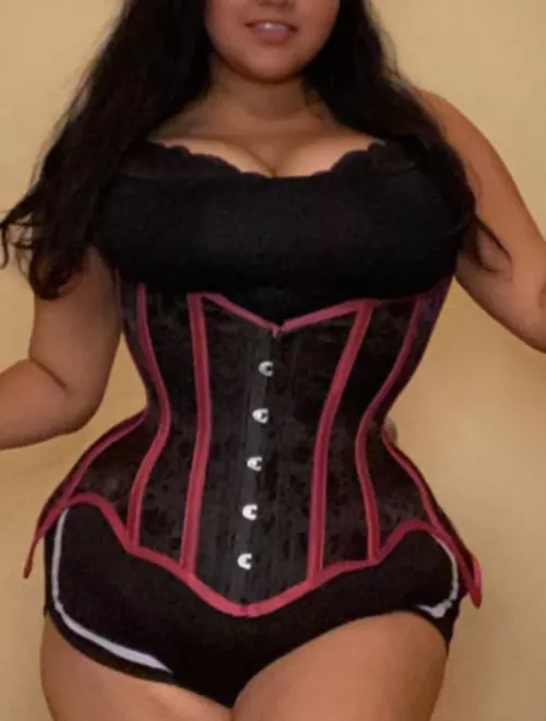 I love how corsets help enhance my curves