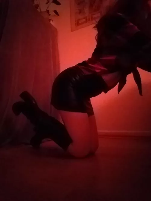 I was taking dancing videos and thought to show off my new boots xx [F]