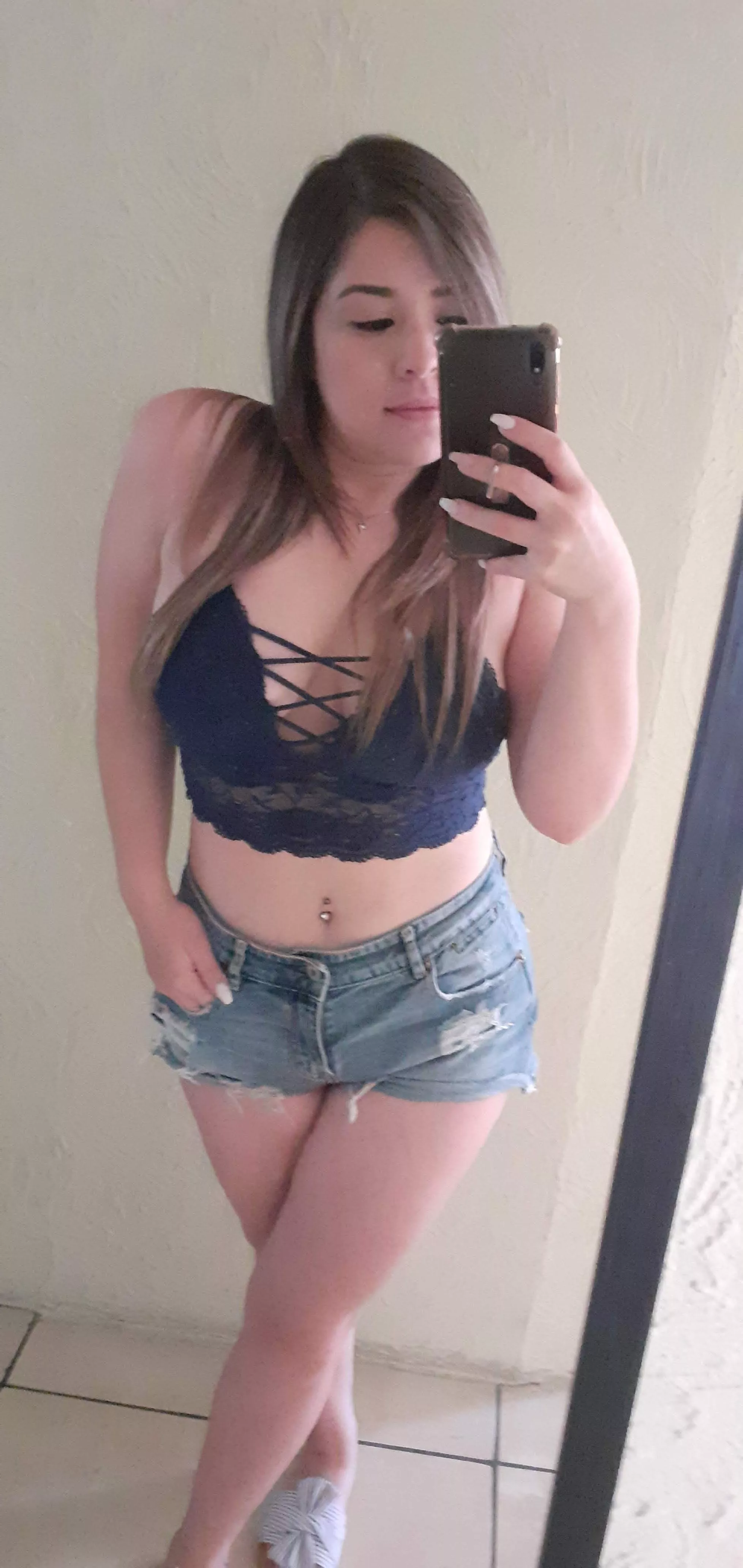 I Weigth 106lbs and 155cm