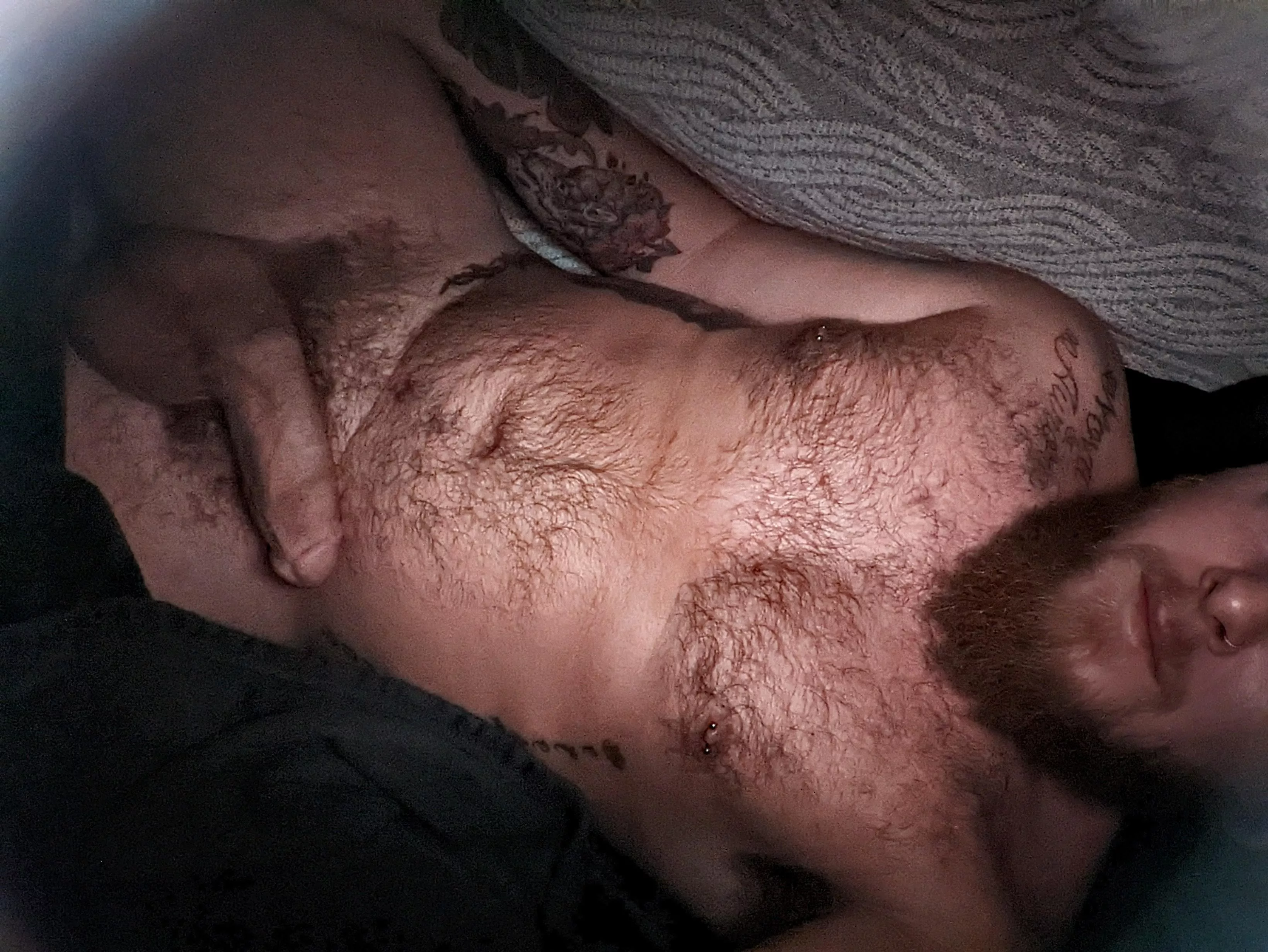 I'm so horny. who wants to chat?