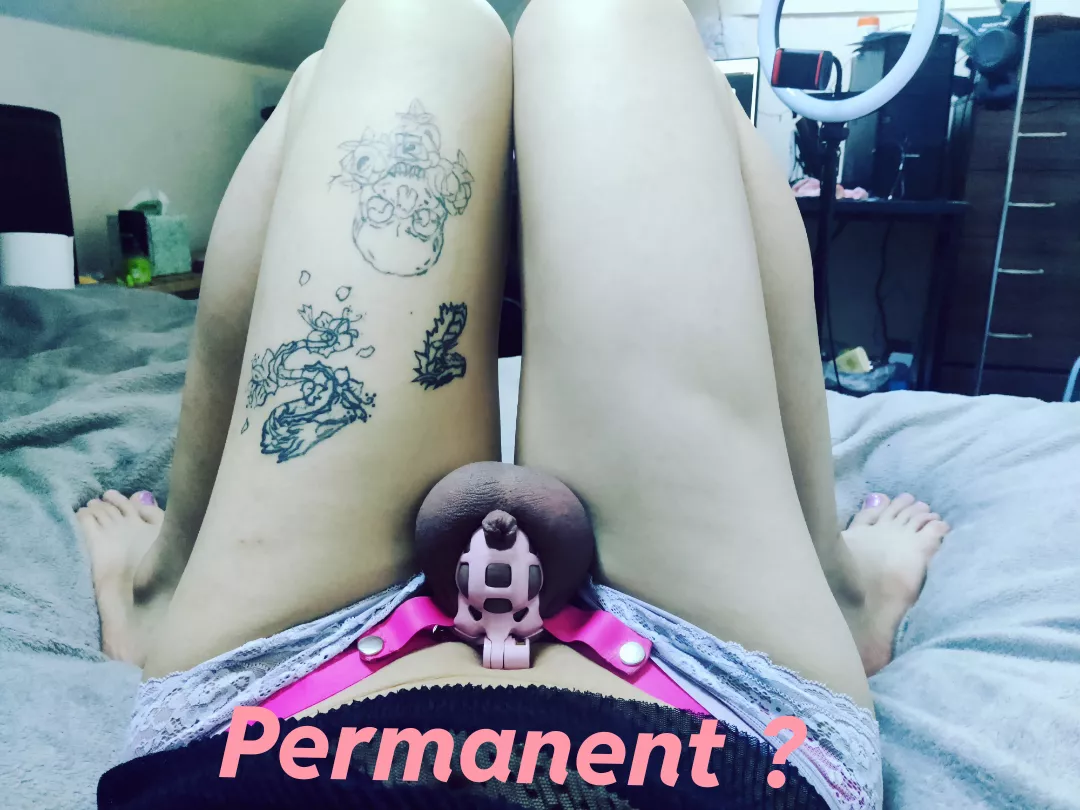 I've been thinking of locking myself for the long run I need some motivation