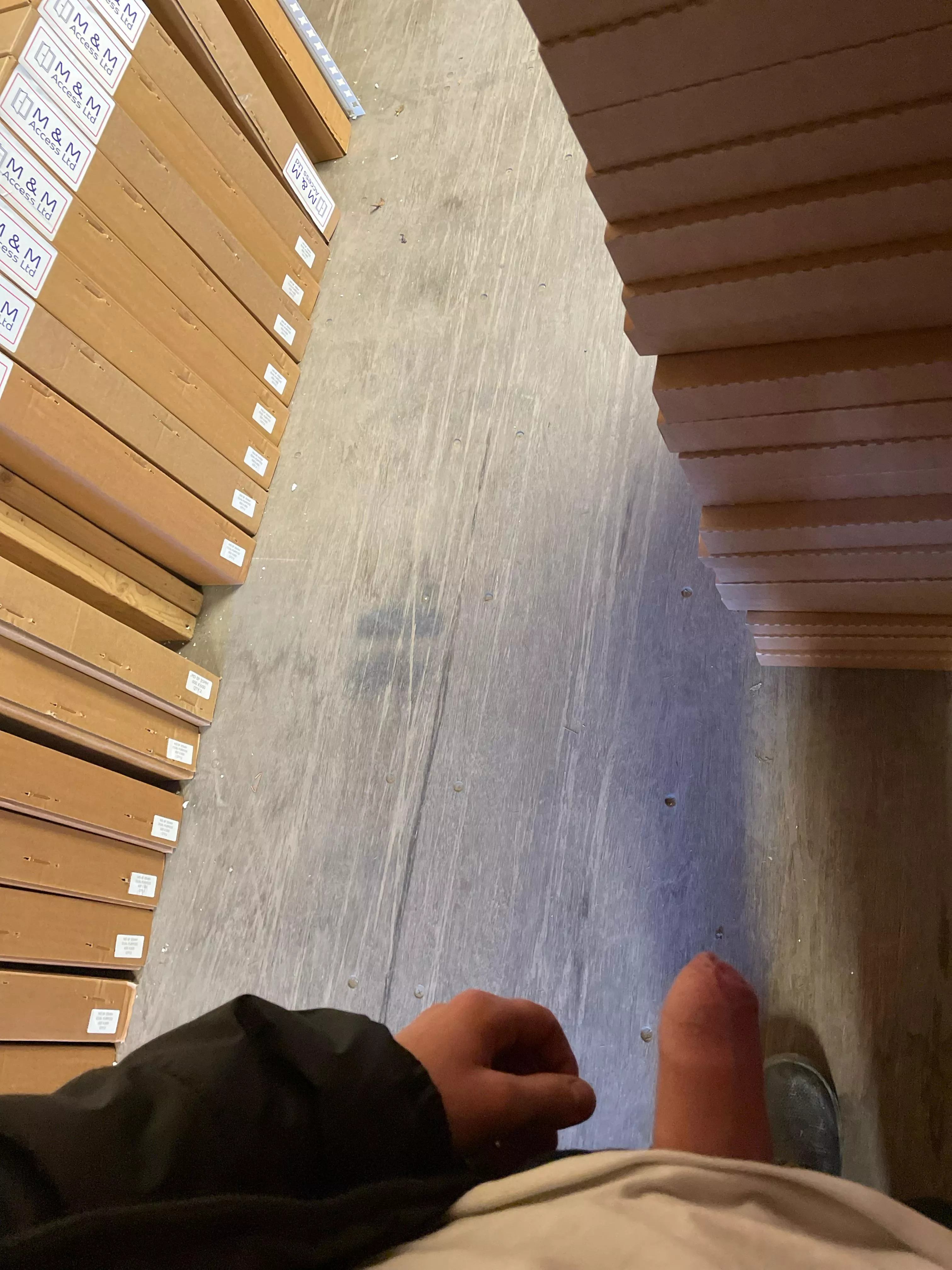 Just chilling at work. Pm me 😉😘