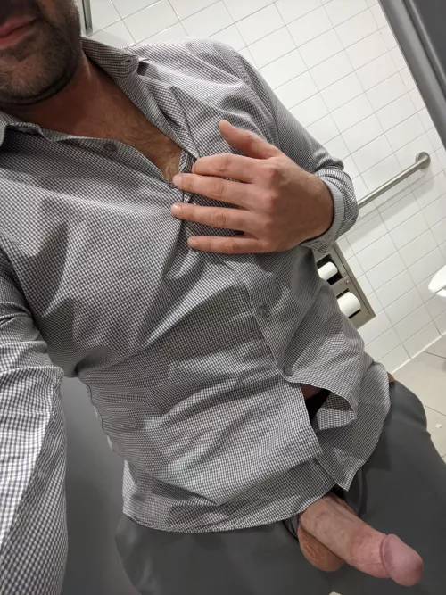 Let's be discreet while fully in public...