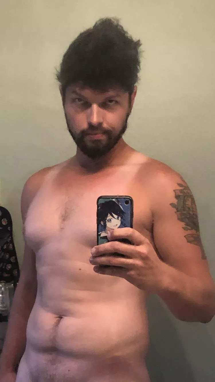 (M) 28 don’t mind the farmers tan