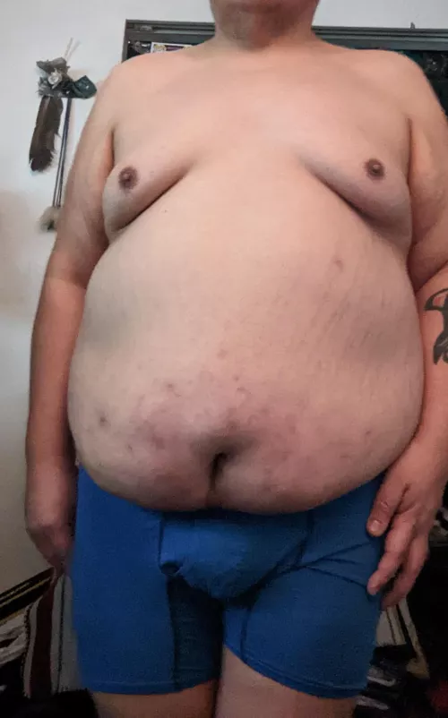 might as well take another step out of my comfort zone, when it comes to showing my body that is