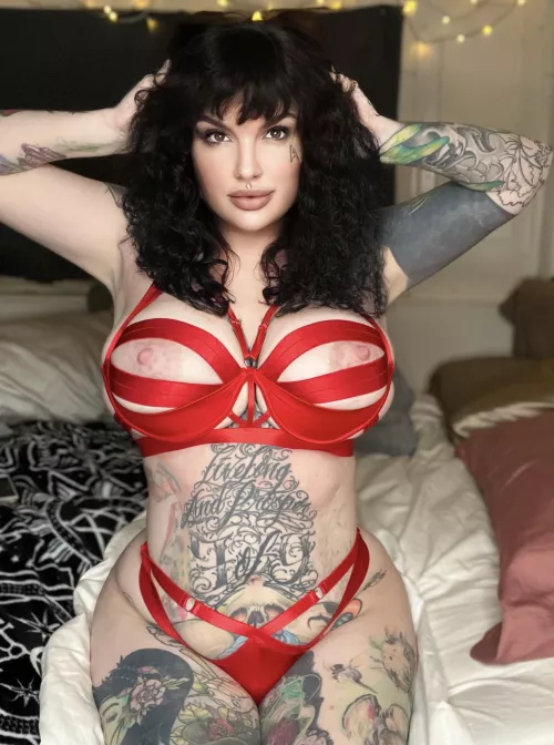 Mom of a toddler! 18 months and running me ragged haha