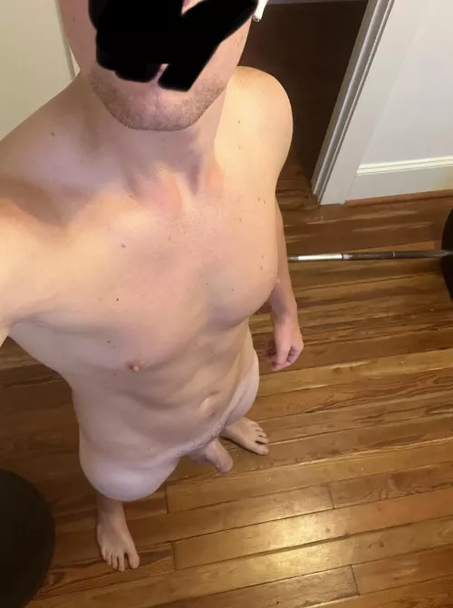 Morning nudism family! Morning workout in the books. Now time to tackle the day. Thanks for all the support in my new healthy life style journey. Accepting one’s body helps tremendously in being healthy. M. 31. 159lbs. 5 11.