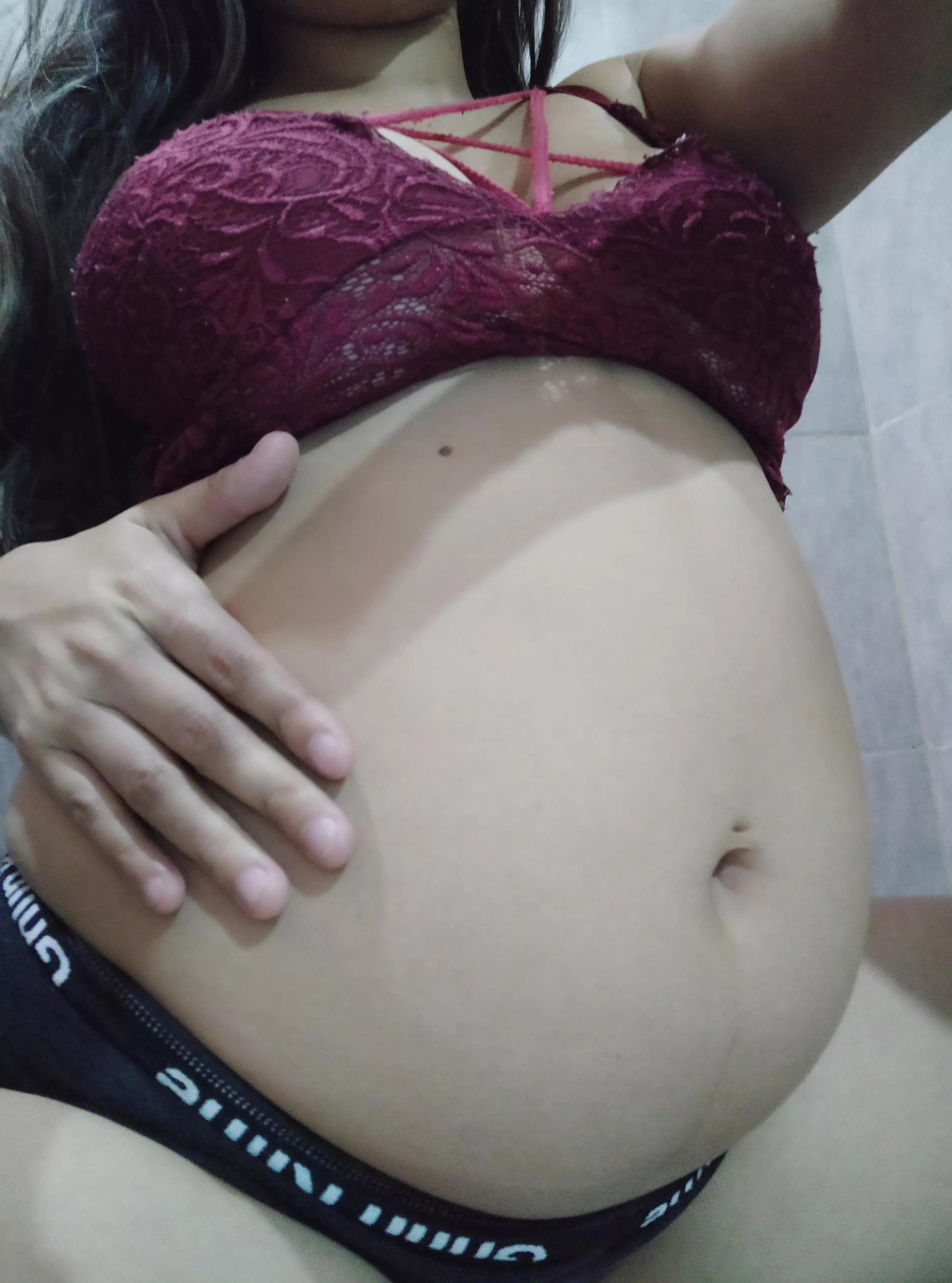 my underwear is as sexy as my pussy and my tits when they vote for milk my pregnancy makes me very horny 🔥