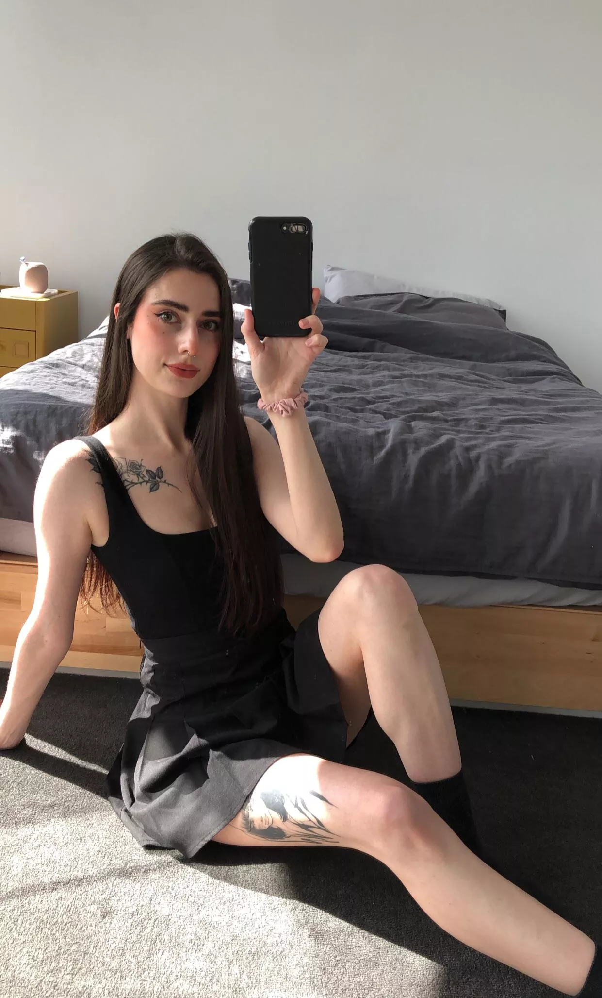 ok I see u weirdly strong calf muscle 💀