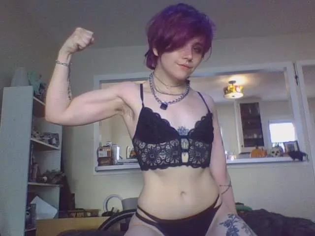 pretty boi flexin’