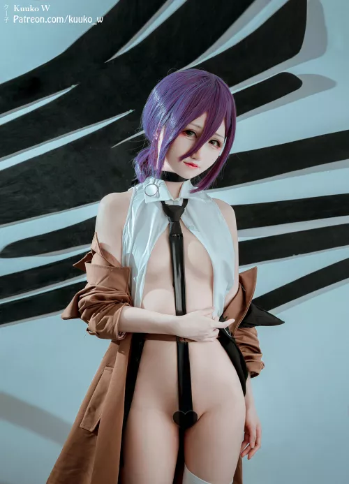 Reze from Chainsaw Man cosplay by KuukoW