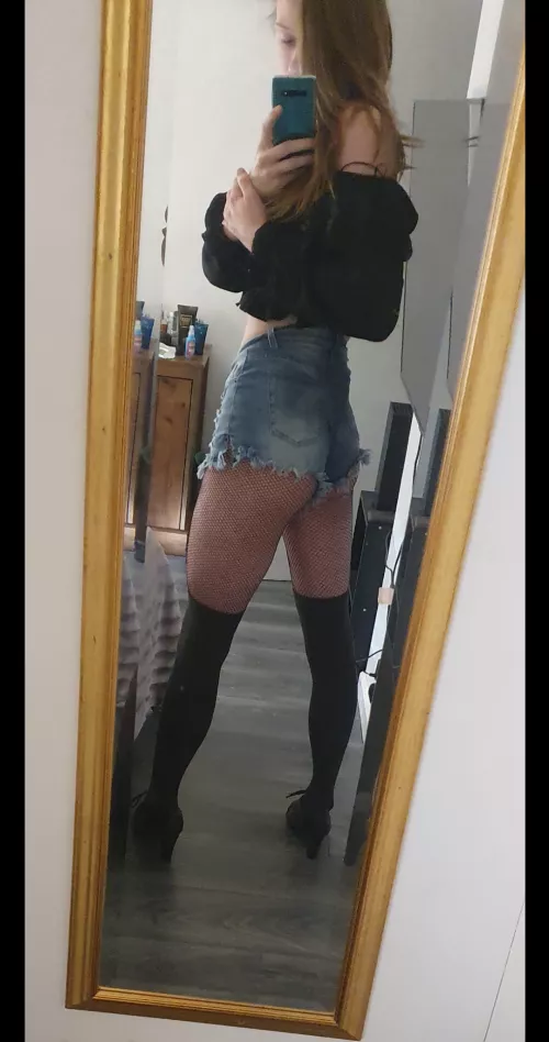 Same outfit different angle :)