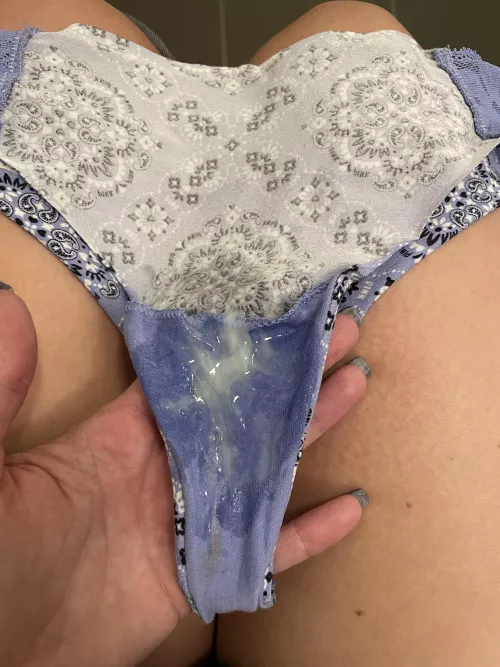[selling] Wet Wednesday soaked and ready to go!