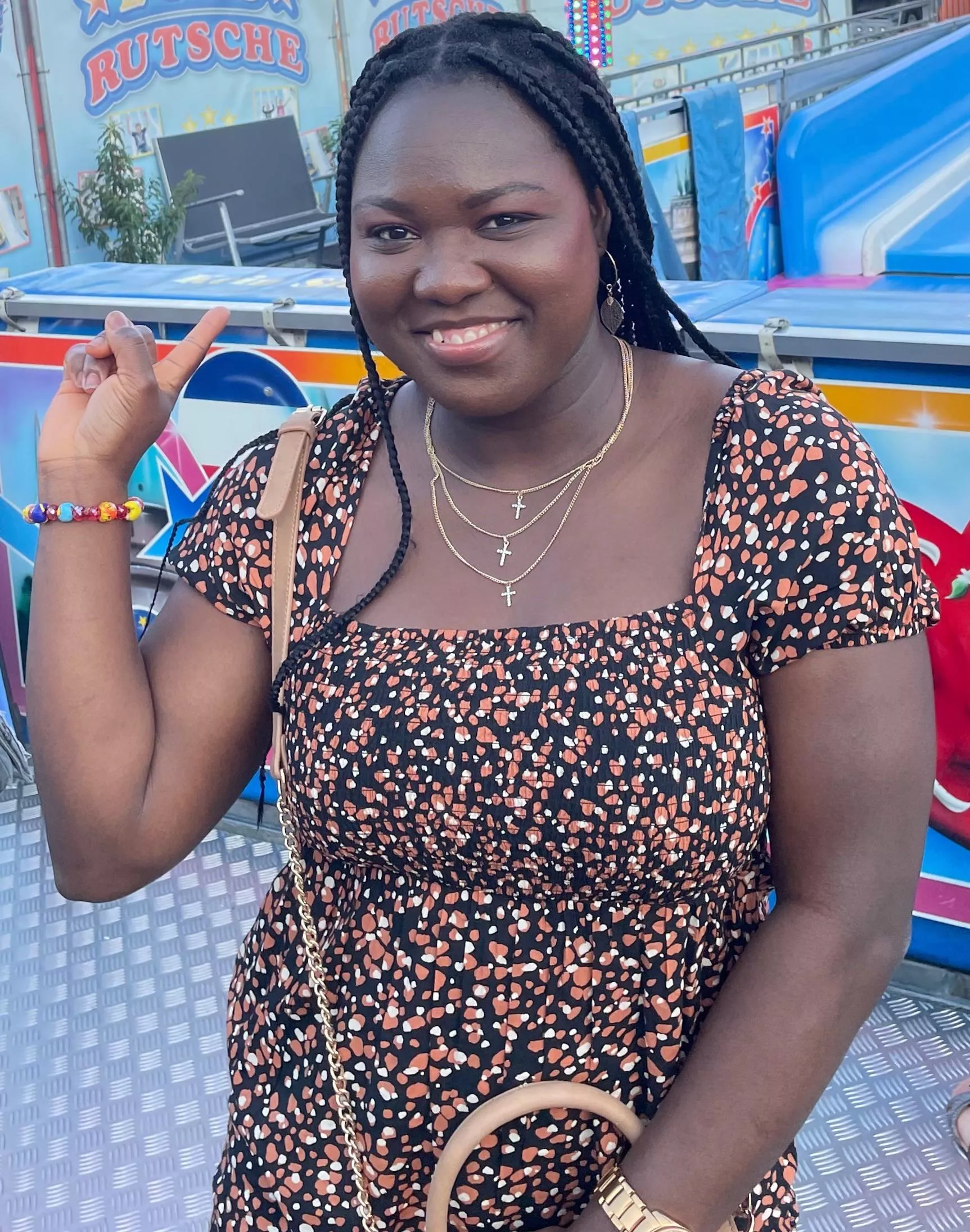 She makes my dad cum so hard