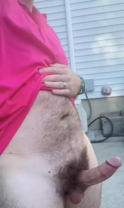 This bi dude is going wild in the backyard