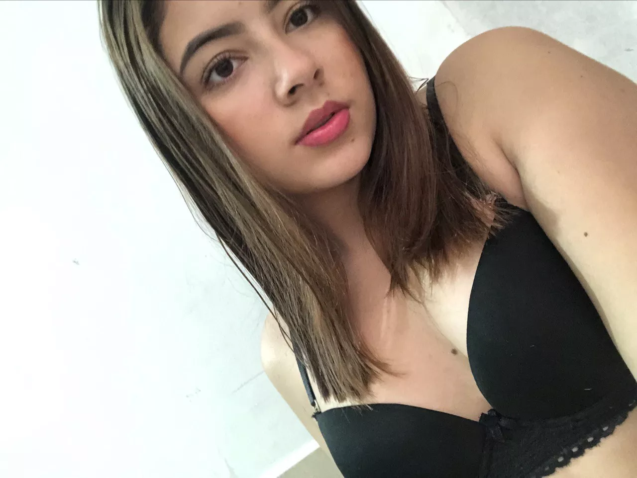 Tied me up,spanked and fucked?Yes please😈