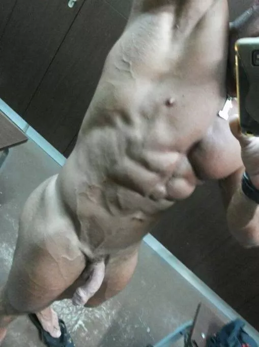 Towel Less Tuesday (m) love showing off in the locker room after training