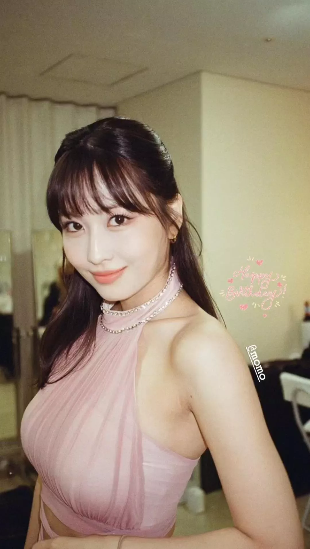 TWICE - Momo