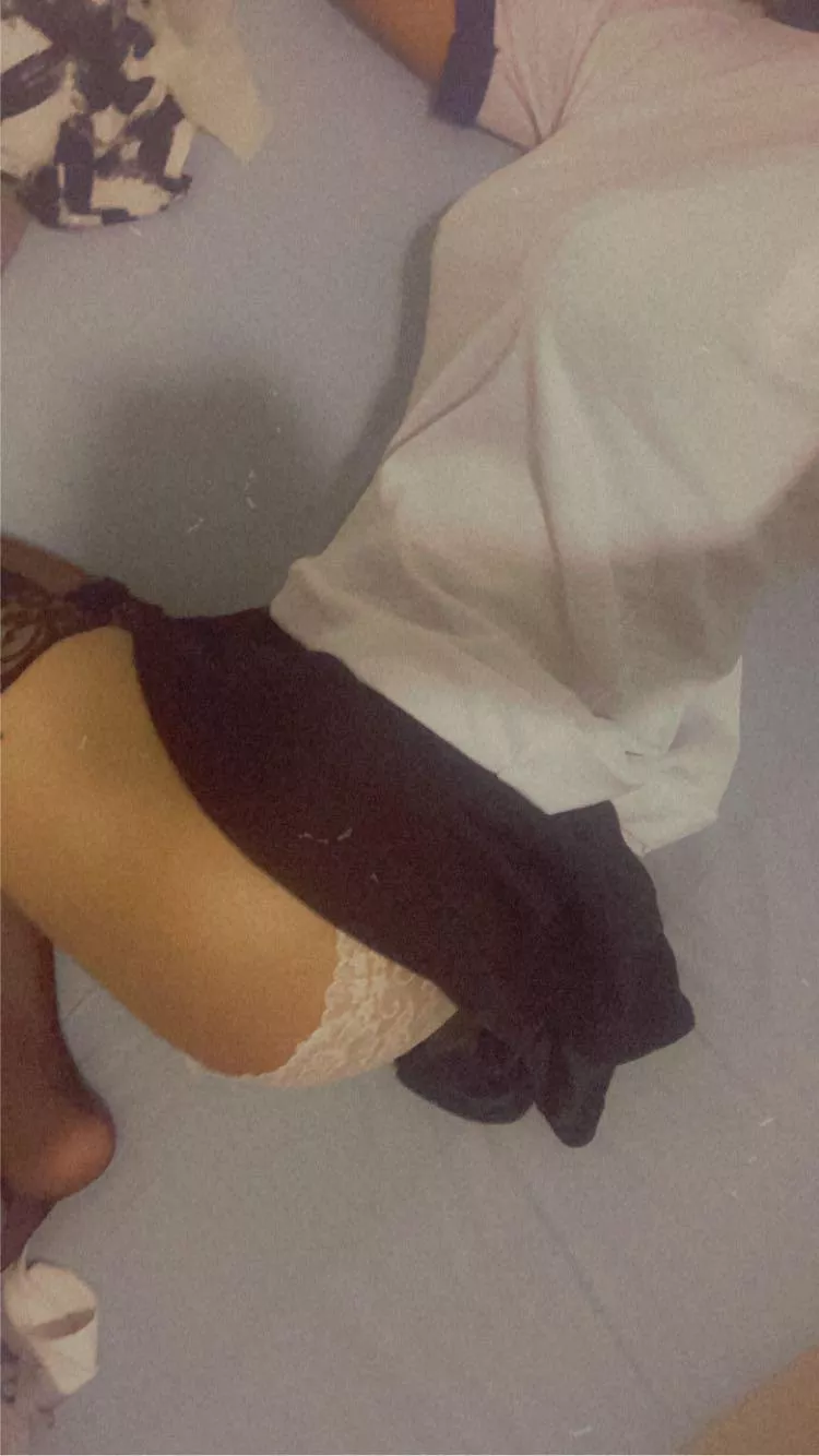 Waiting for my midterm reward.