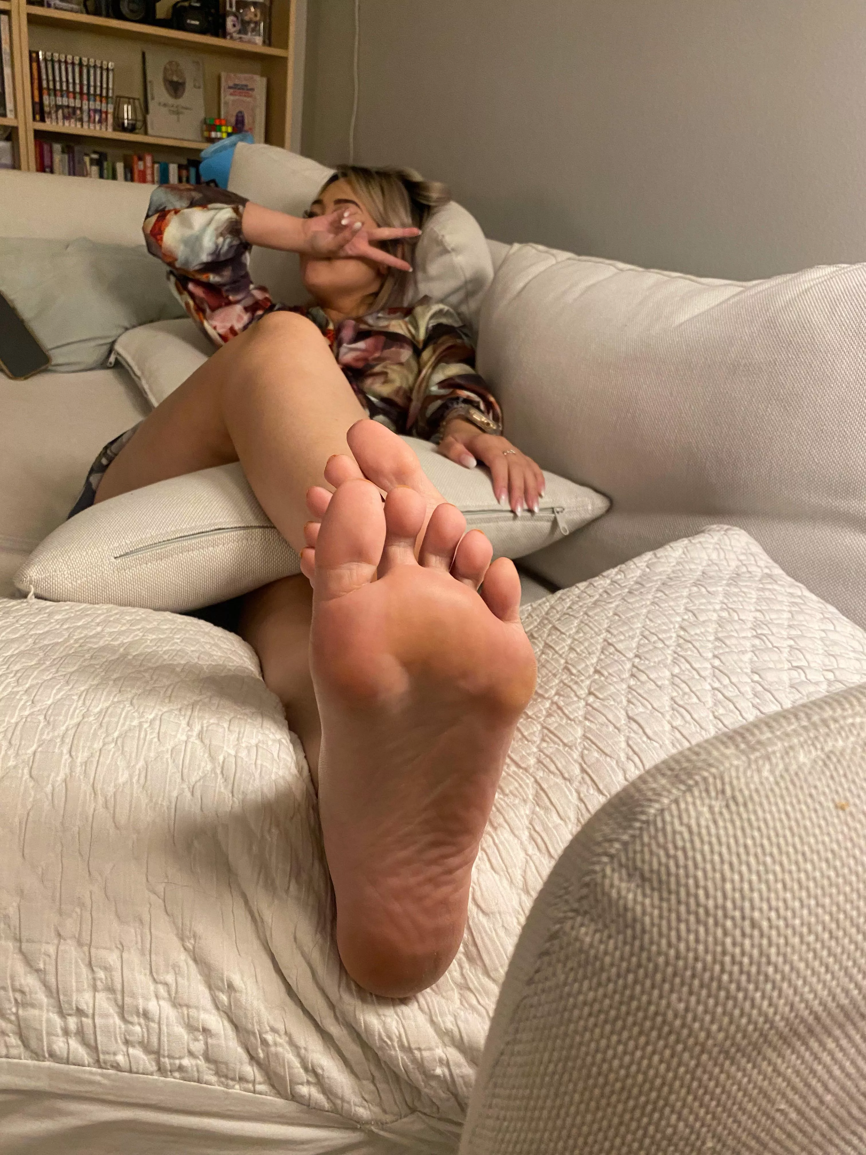 Way too embarrassed about this post-workday foot odor