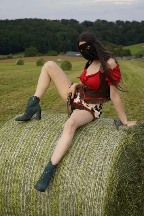 What do you think about cow boots on girls ?