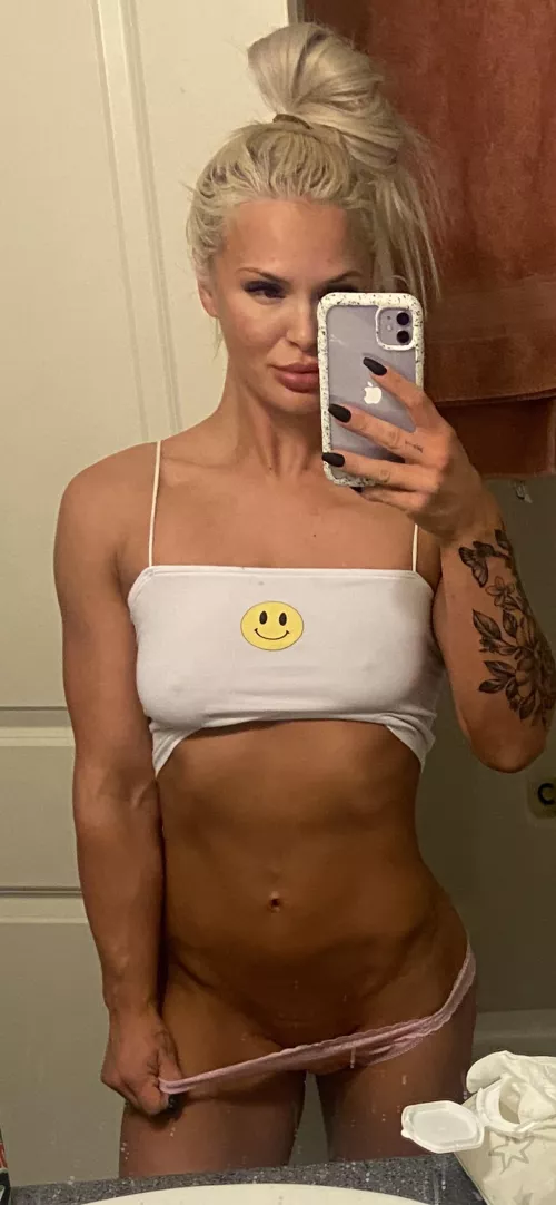 Who likes them fit??? My pussy is the tightest you’ve ever felt