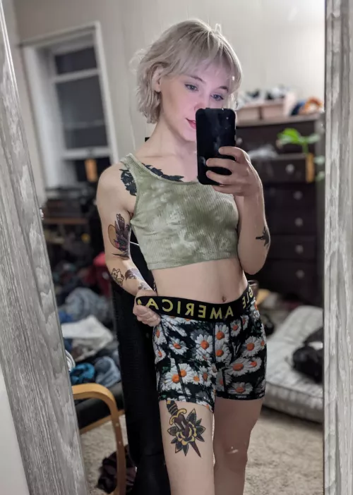 yeah i am comfy thanks for asking [f]