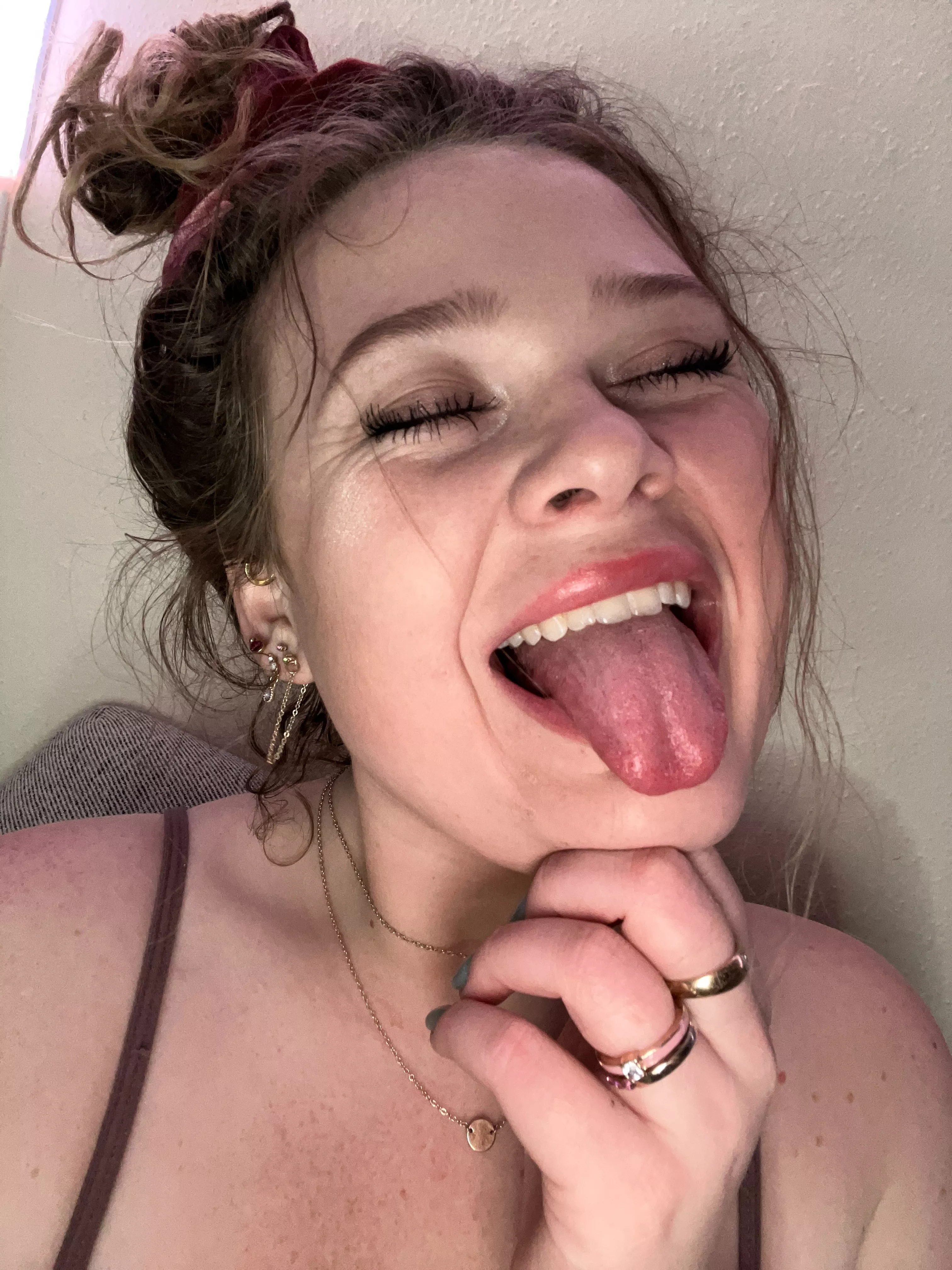 You can really see my freckles with no makeup on