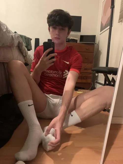 (19) wrecked and sweaty after football training, who wants to hop in the shower with me? 😉
