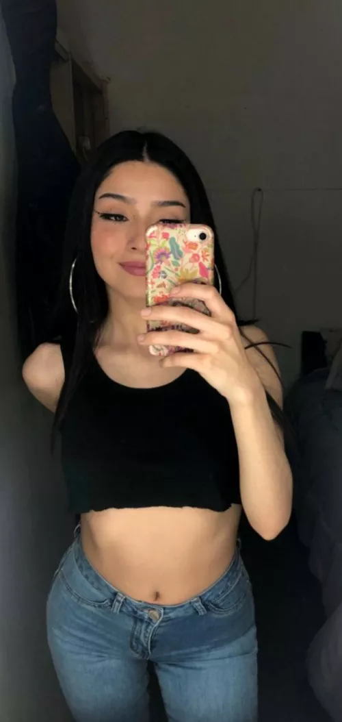 50 upvotes and u get a proof that I wear nothing underneath