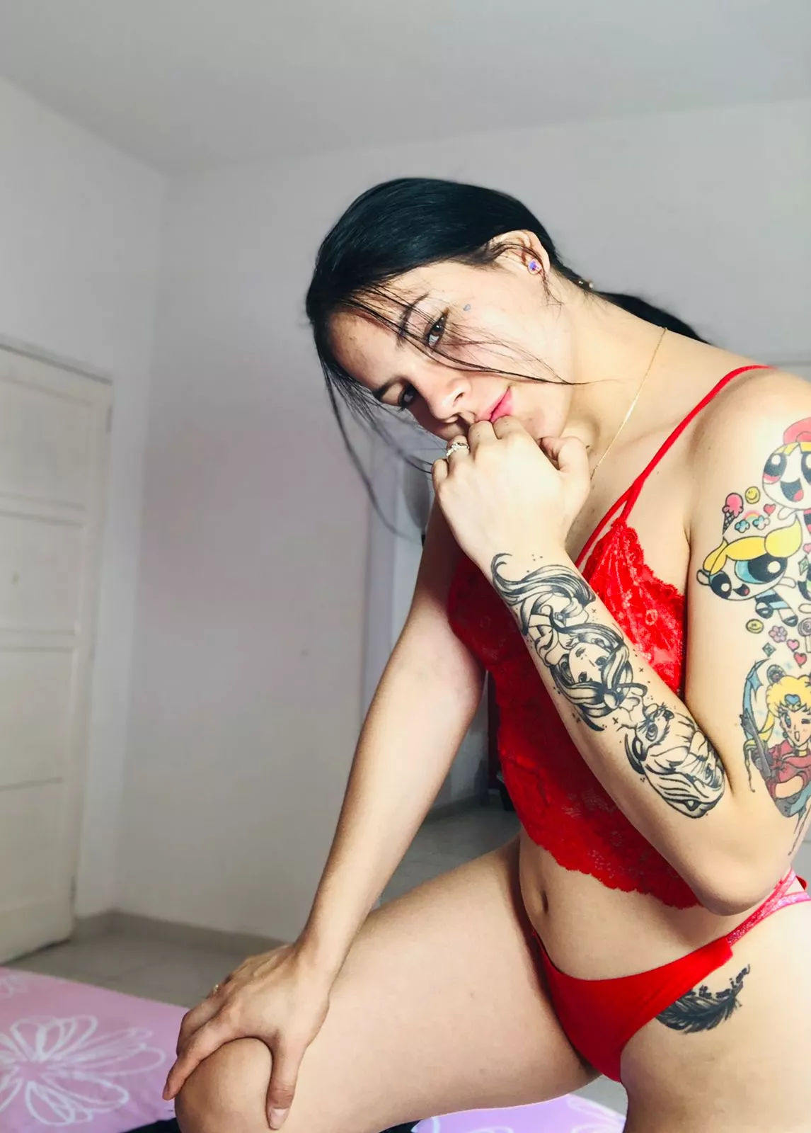 Are you available to start licking now?