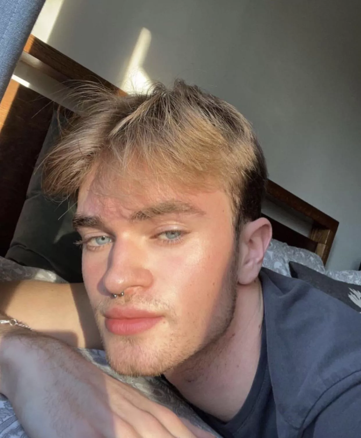 Been feeling myself lately despite the overload at school 🥺