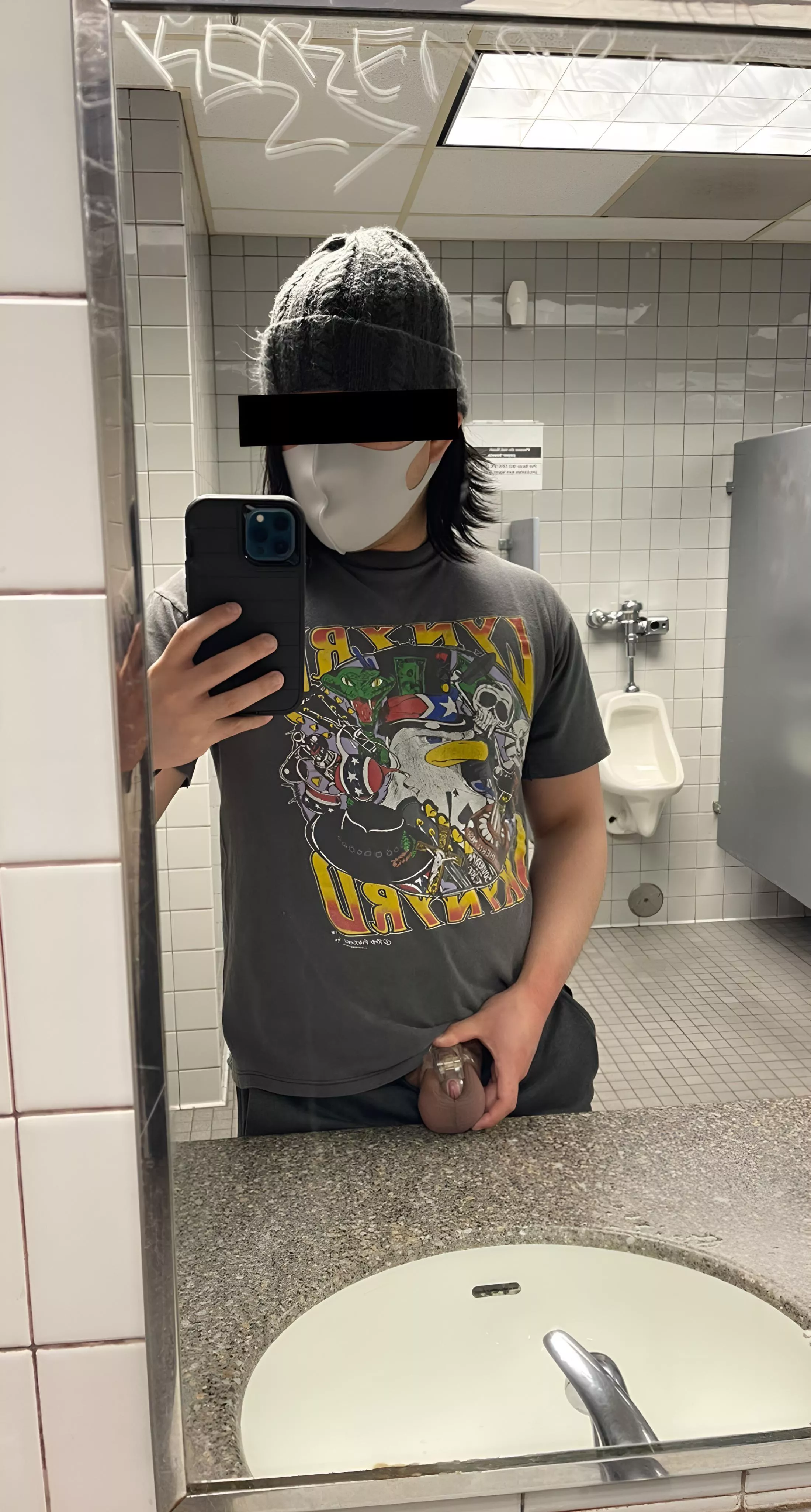 can't let the bois find out that my 🍆 is tiny AF